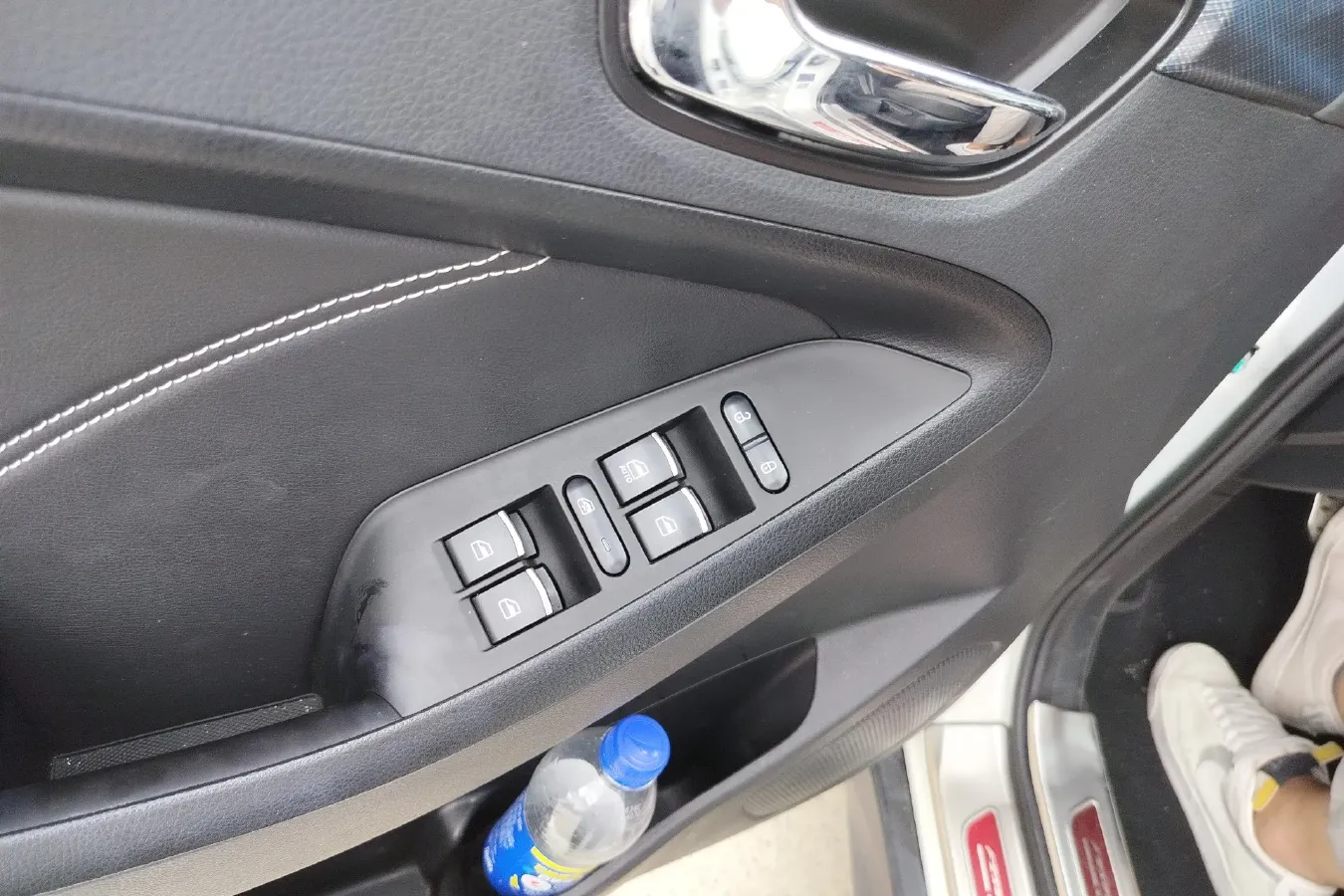 2019 DongFeng Fengon 580 1.8L 133HP L4 E-CVT PHEV 12.69KWH,autocango,china used car exporter,china ev exporter,chinese used car exporter,chinese used ev exporter