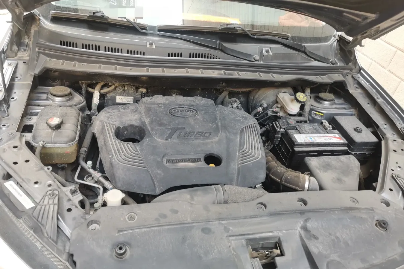 2019 SWM G05 1.5T 156HP L4 6AT,autocango,china used car exporter,china ev exporter,chinese used car exporter,chinese used ev exporter