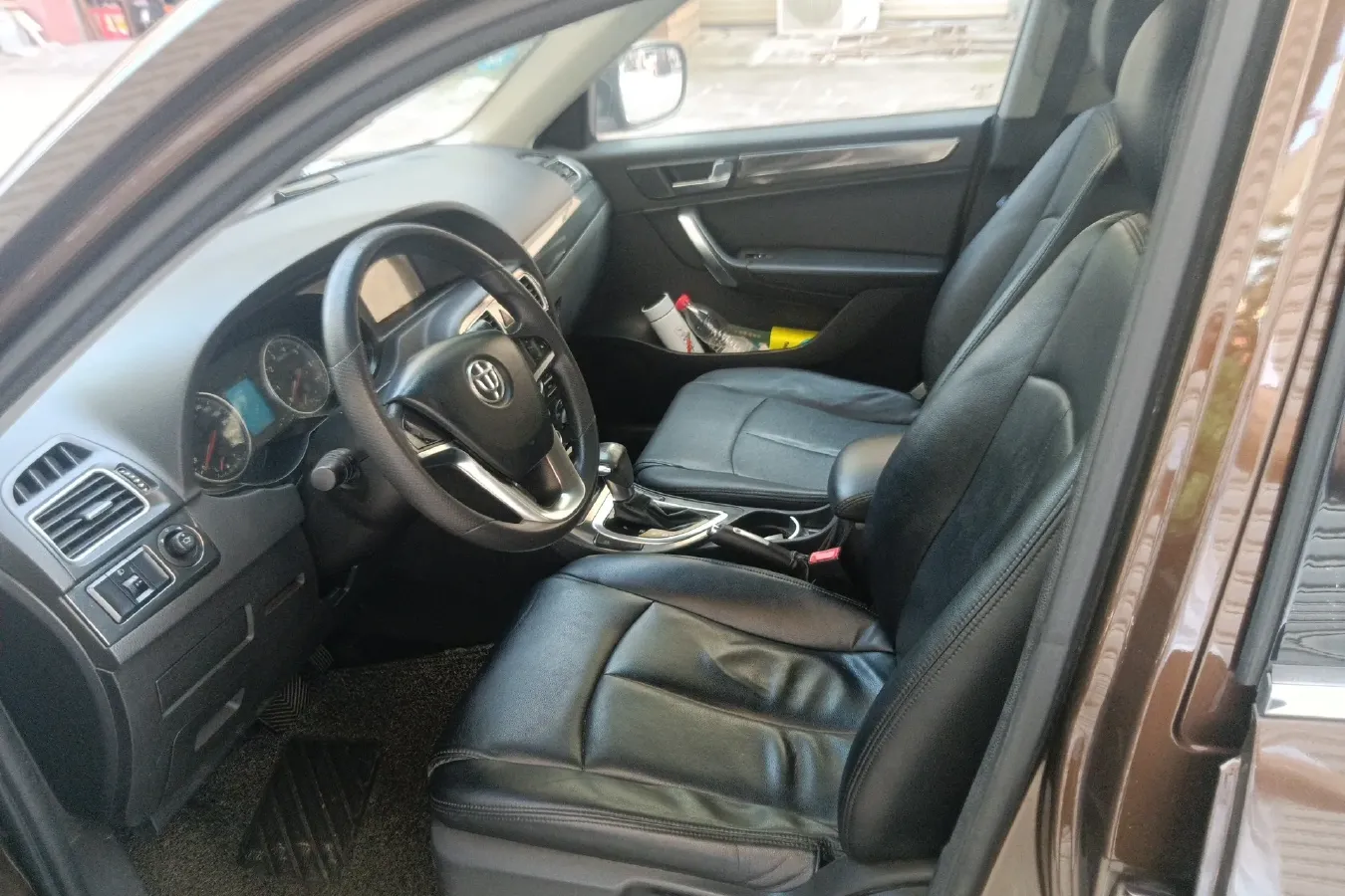 2014 Brilliance Auto V5 1.5T 150HP L4 5AT,autocango,china used car exporter,china ev exporter,chinese used car exporter,chinese used ev exporter