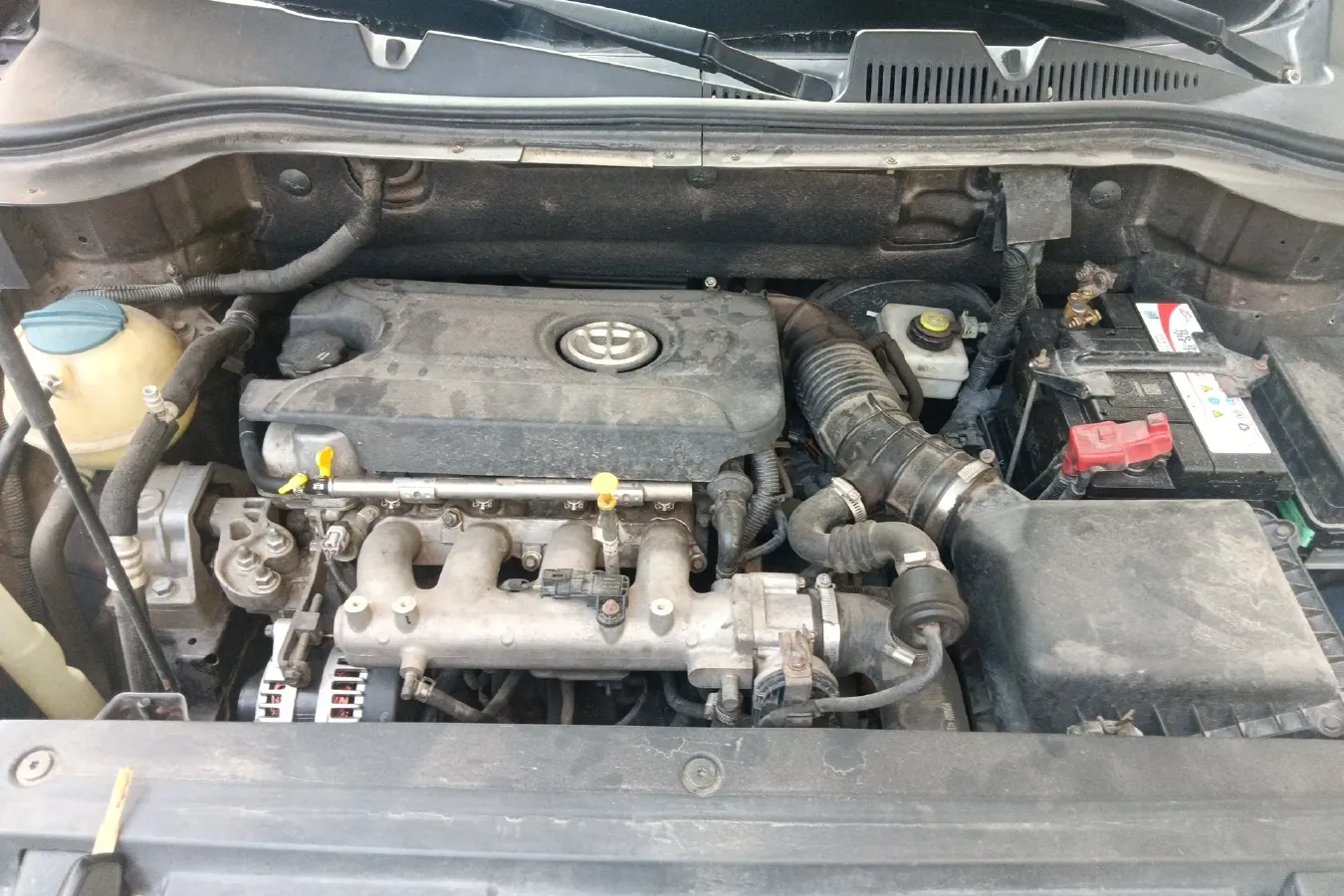 2014 Brilliance Auto V5 1.5T 150HP L4 5AT,autocango,china used car exporter,china ev exporter,chinese used car exporter,chinese used ev exporter