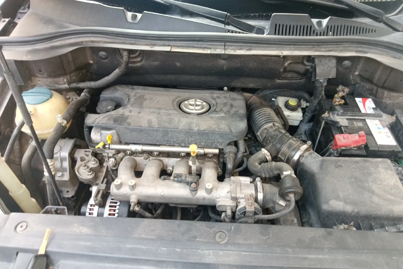 2014 Brilliance Auto V5 1.5T 150HP L4 5AT,autocango,china used car exporter,china ev exporter,chinese used car exporter,chinese used ev exporter