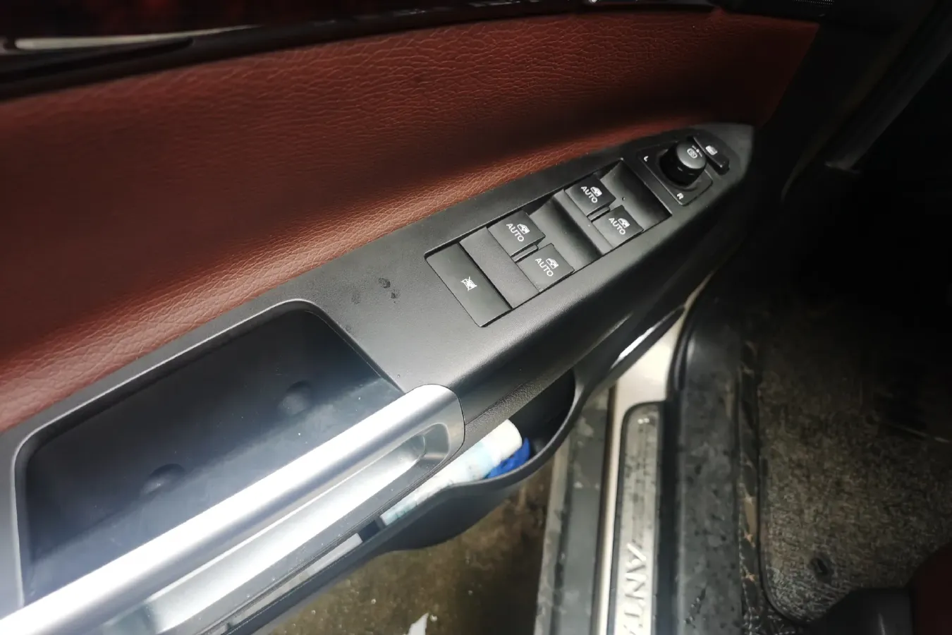 2013 Opel Antara 2.4L 167HP L4 6AT,autocango,china used car exporter,china ev exporter,chinese used car exporter,chinese used ev exporter