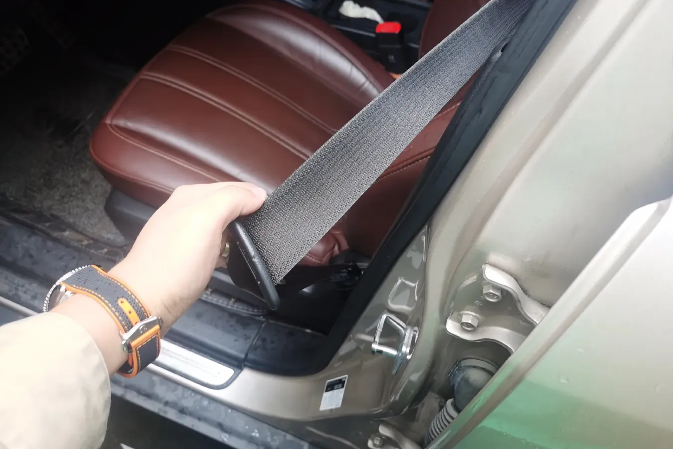 2013 Opel Antara 2.4L 167HP L4 6AT,autocango,china used car exporter,china ev exporter,chinese used car exporter,chinese used ev exporter