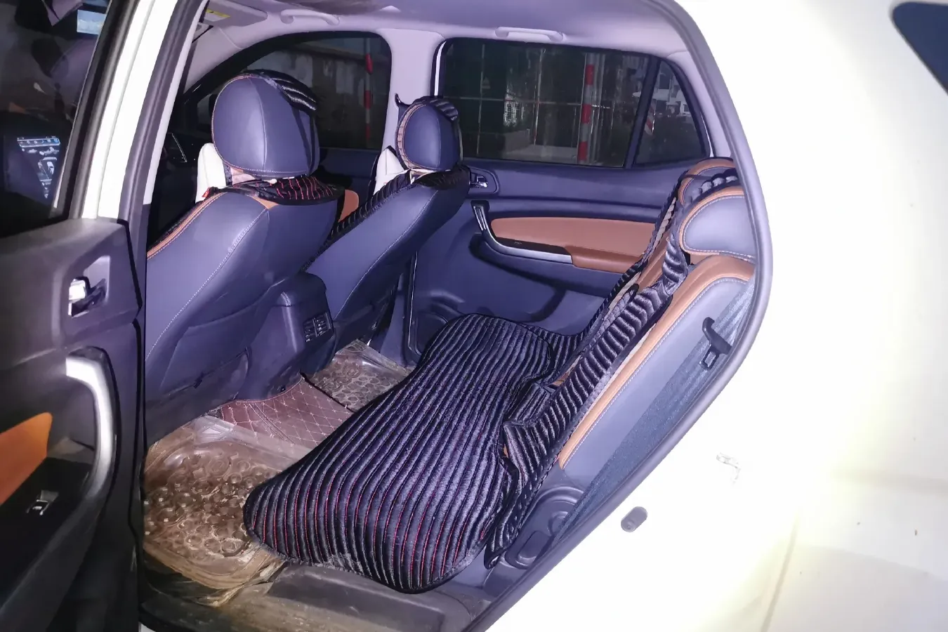 2019 ChangAn Oshan CX70 1.6L 117HP L4 5MT,autocango,china used car exporter,china ev exporter,chinese used car exporter,chinese used ev exporter