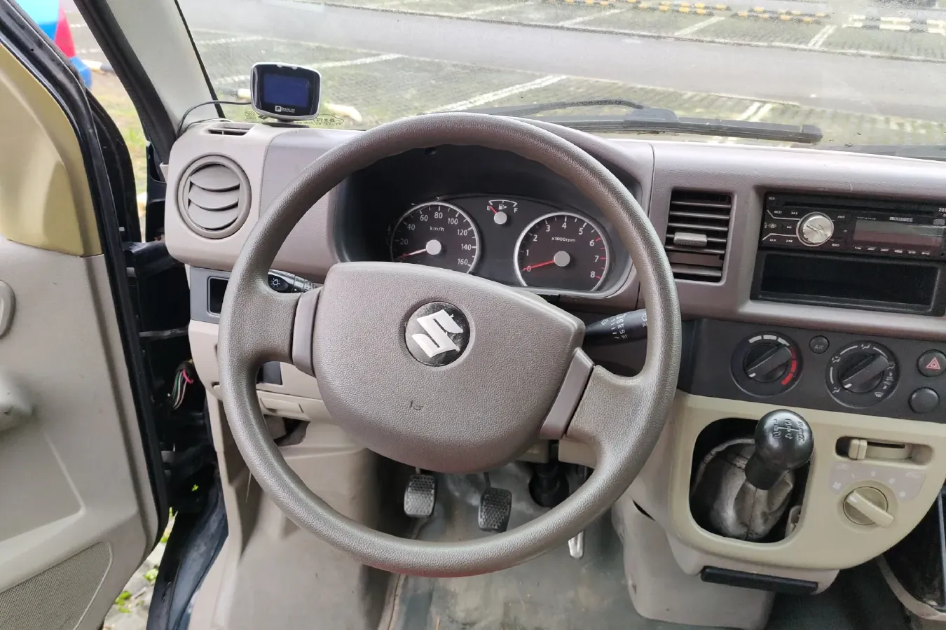 2010 Suzuki Landy 1.2L 95HP L4 5MT,autocango,china used car exporter,china ev exporter,chinese used car exporter,chinese used ev exporter