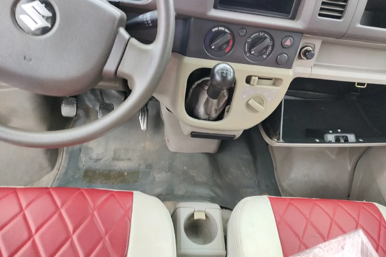 2010 Suzuki Landy 1.2L 95HP L4 5MT,autocango,china used car exporter,china ev exporter,chinese used car exporter,chinese used ev exporter