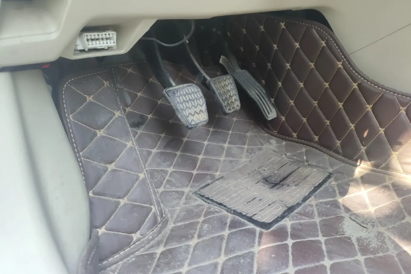 2013 Geely GC7 1.5L 109HP L4 5MT,autocango,china used car exporter,china ev exporter,chinese used car exporter,chinese used ev exporter