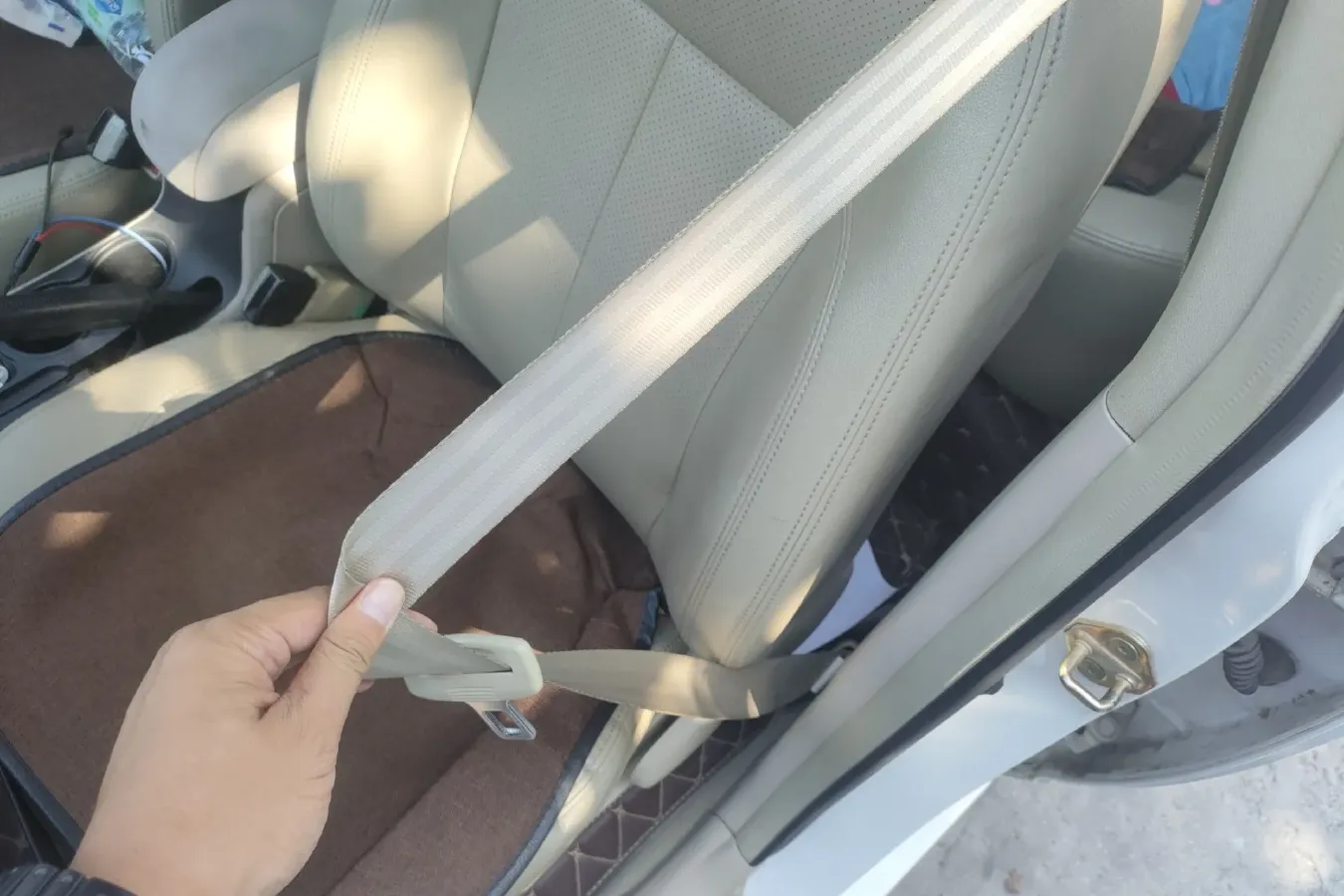 2013 Geely GC7 1.5L 109HP L4 5MT,autocango,china used car exporter,china ev exporter,chinese used car exporter,chinese used ev exporter