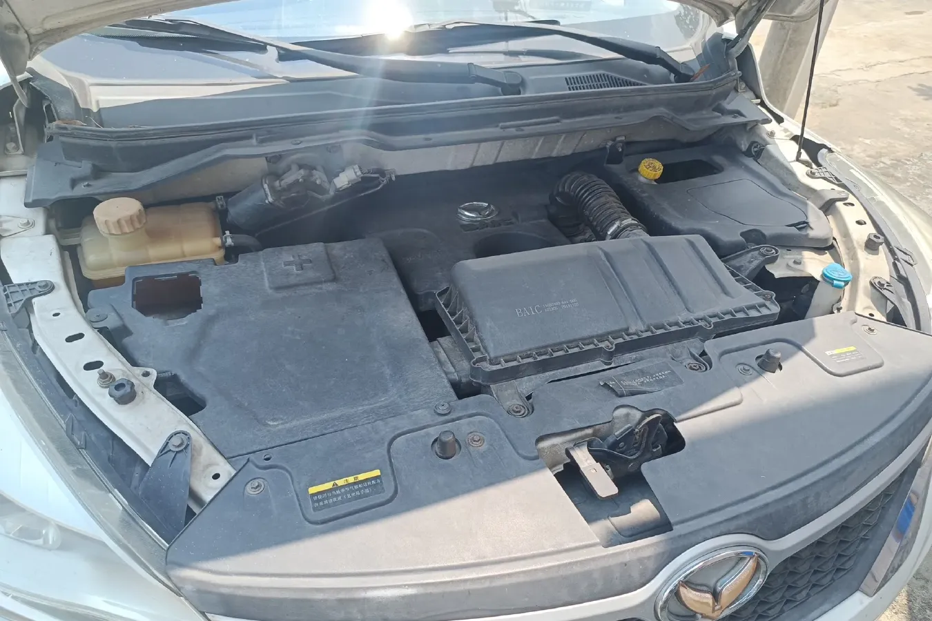 2015 BAIC Hyosow H3 1.5L 113HP L4 5MT,autocango,china used car exporter,china ev exporter,chinese used car exporter,chinese used ev exporter