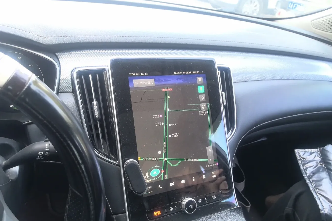 2020 Rising Auto ER6 BEV 69.9KWH,autocango,china used car exporter,china ev exporter,chinese used car exporter,chinese used ev exporter