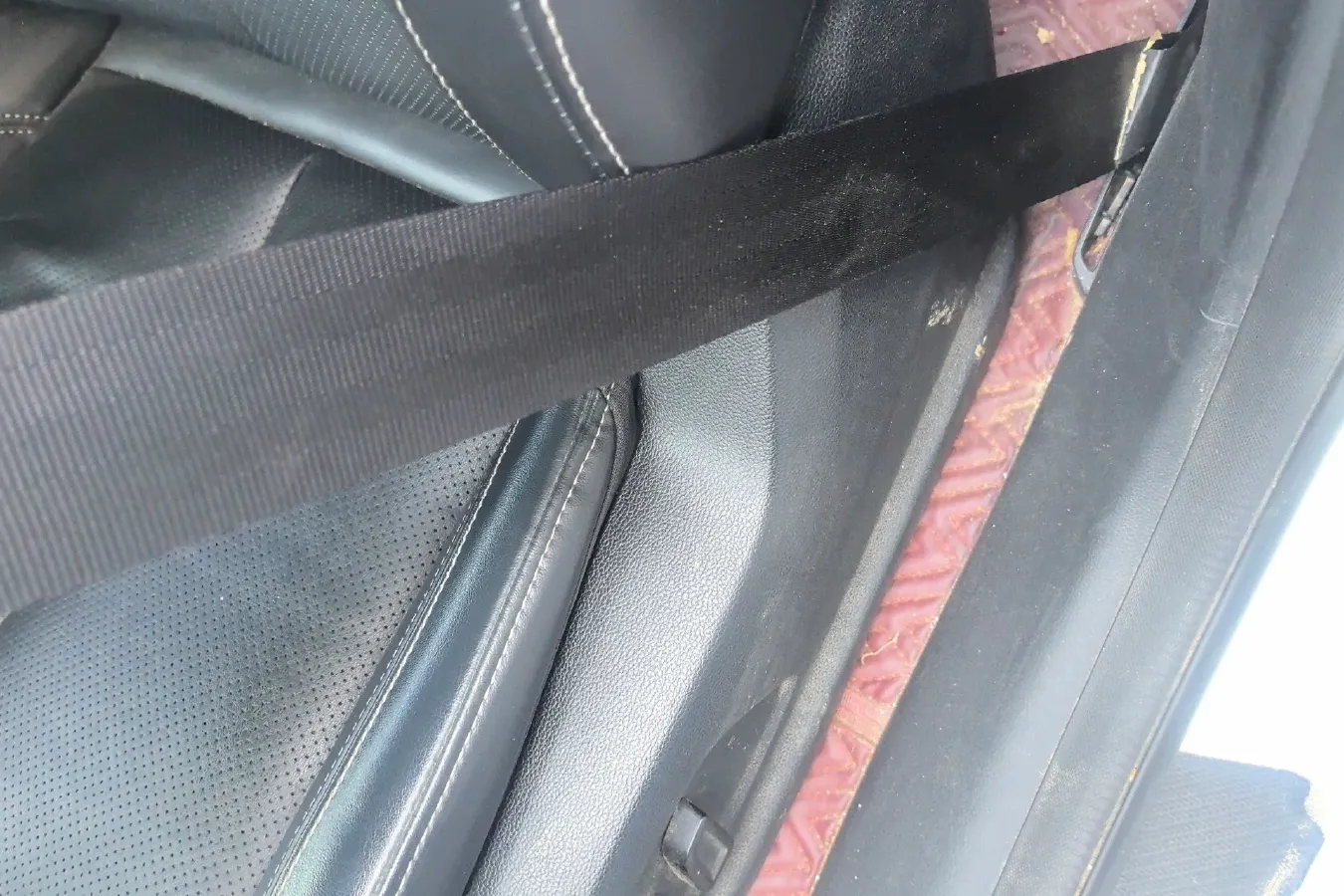 2020 Rising Auto ER6 BEV 69.9KWH,autocango,china used car exporter,china ev exporter,chinese used car exporter,chinese used ev exporter