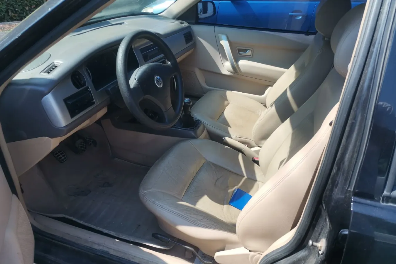 2008 Volkswagen Santana Vista 1.8L 101HP L4 5MT,autocango,china used car exporter,china ev exporter,chinese used car exporter,chinese used ev exporter