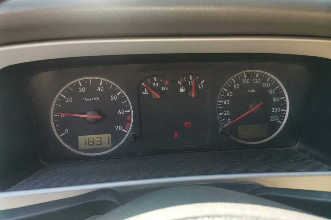 2008 Volkswagen Santana Vista 1.8L 101HP L4 5MT,autocango,china used car exporter,china ev exporter,chinese used car exporter,chinese used ev exporter