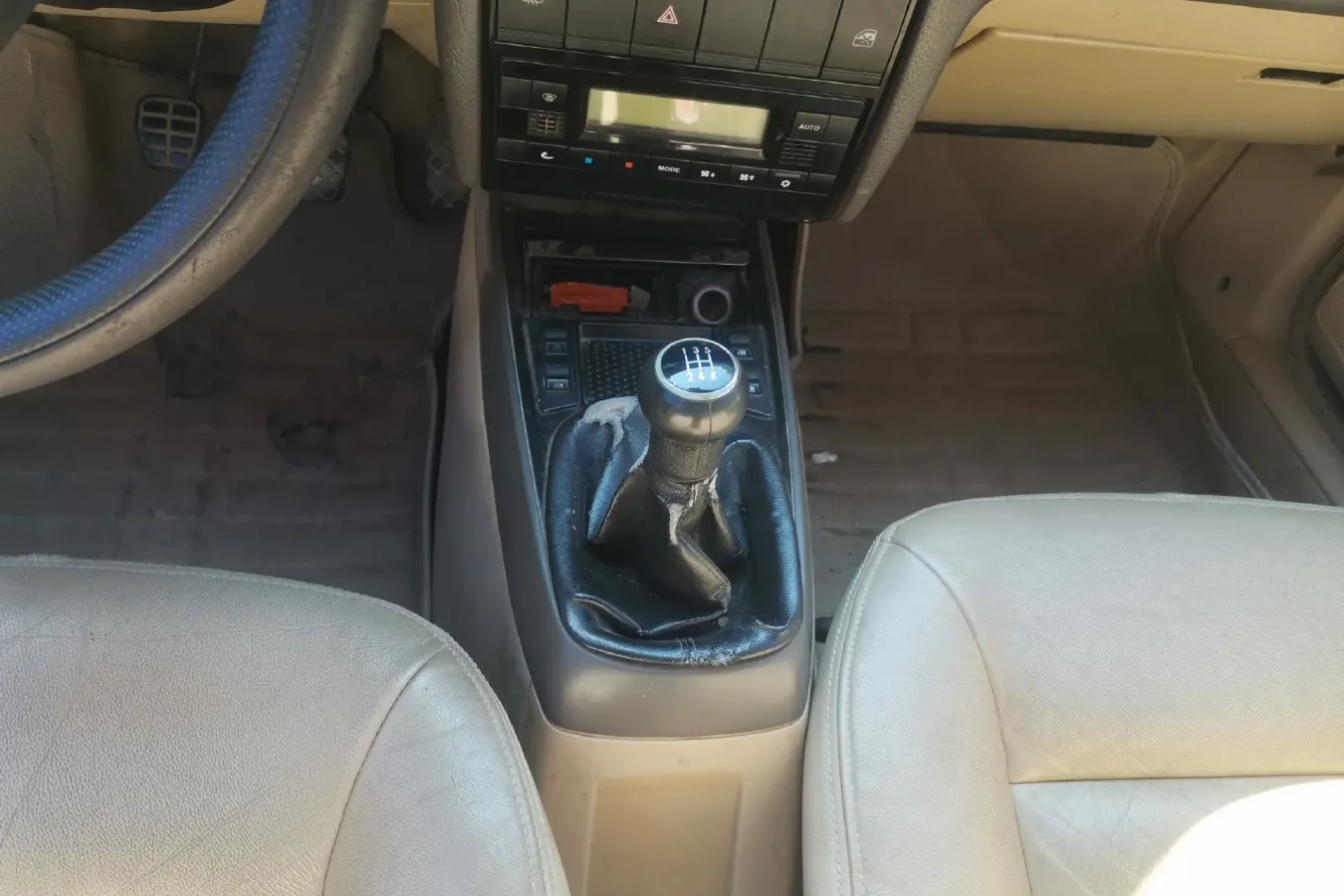 2008 Volkswagen Santana Vista 1.8L 101HP L4 5MT,autocango,china used car exporter,china ev exporter,chinese used car exporter,chinese used ev exporter