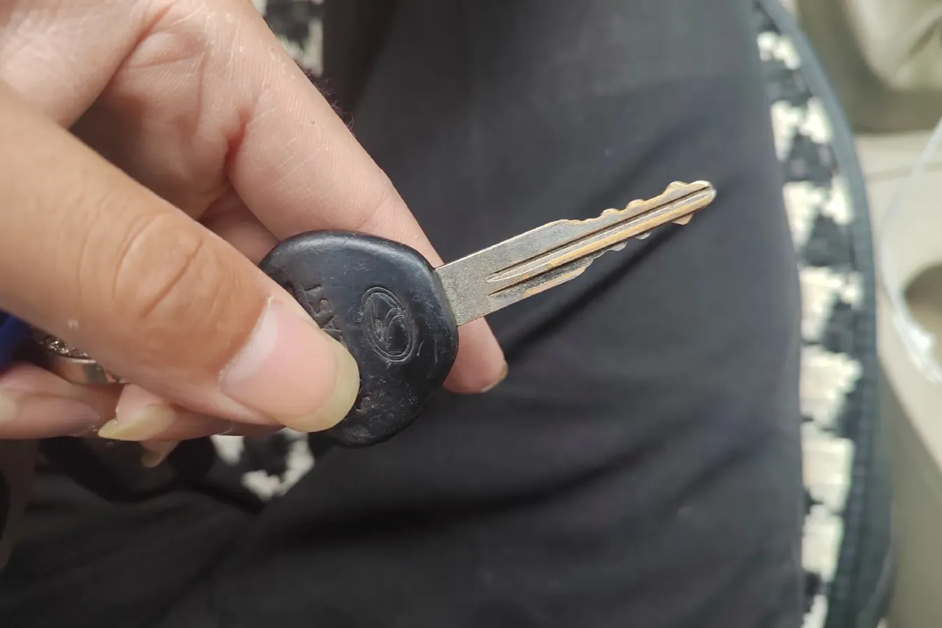 2014 Soueast V3 1.5L 120HP L4 5MT,autocango,china used car exporter,china ev exporter,chinese used car exporter,chinese used ev exporter