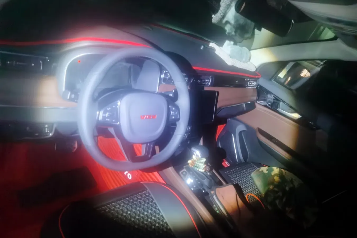 2022 VGV U70Pro 1.5T 156HP L4 6AT,autocango,china used car exporter,china ev exporter,chinese used car exporter,chinese used ev exporter