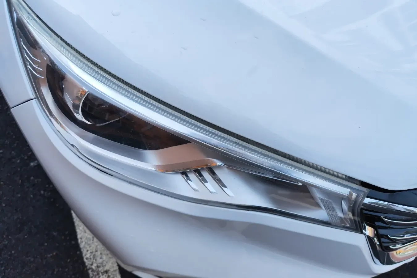 2018 FAW Senia R9 1.2T 143HP L4 5MT,autocango,china used car exporter,china ev exporter,chinese used car exporter,chinese used ev exporter