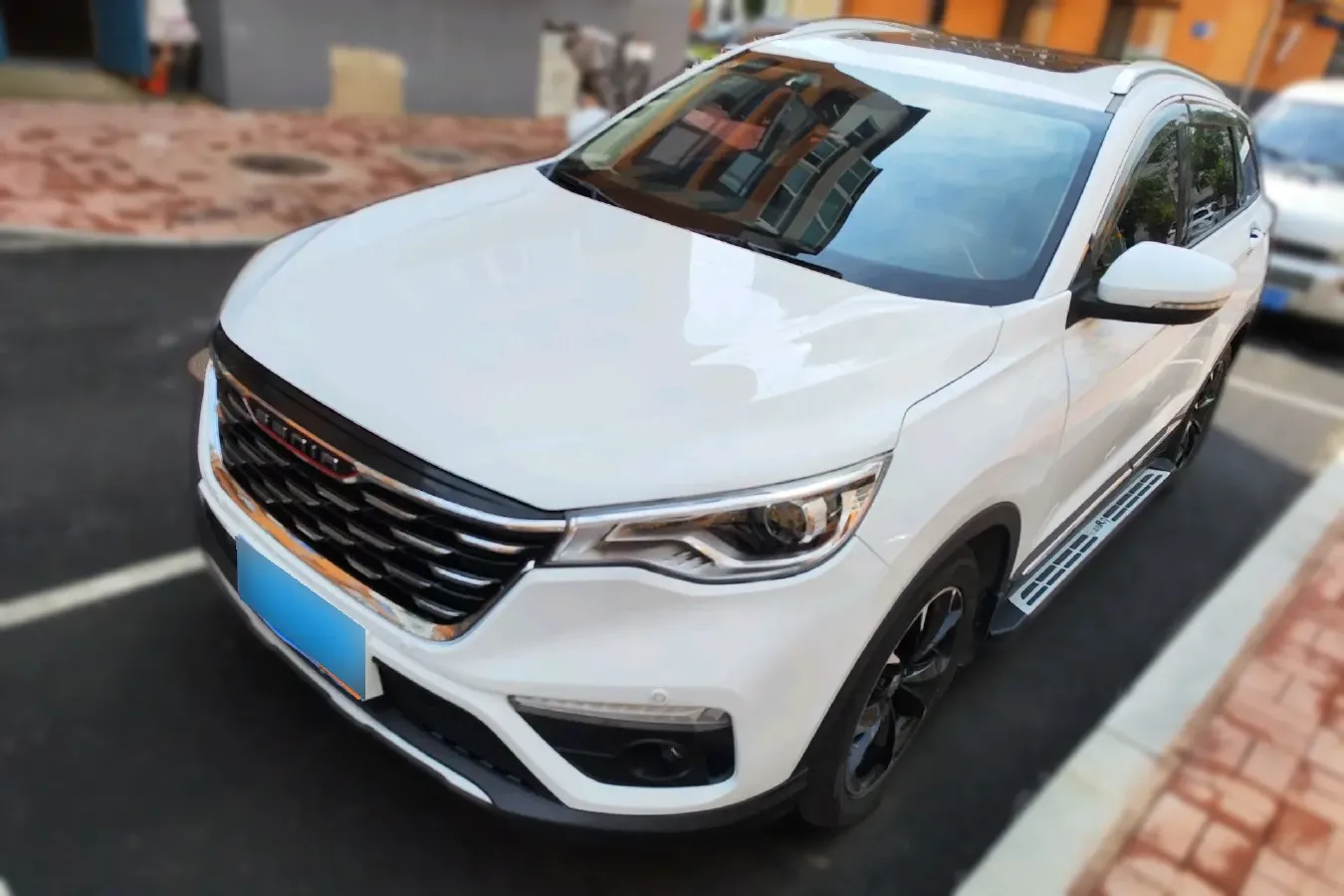 2018 FAW Senia R9 1.2T 143HP L4 5MT,autocango,china used car exporter,china ev exporter,chinese used car exporter,chinese used ev exporter