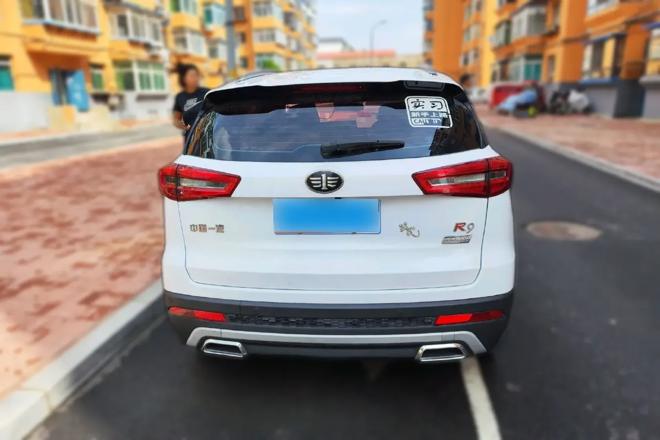 2018 FAW Senia R9 1.2T 143HP L4 5MT,autocango,china used car exporter,china ev exporter,chinese used car exporter,chinese used ev exporter