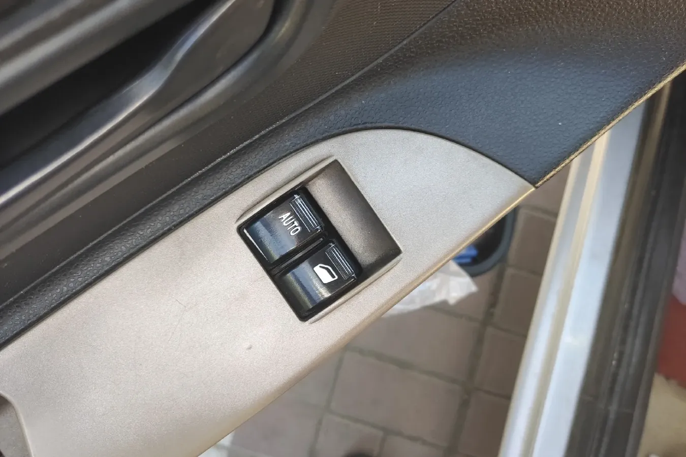 2012 FAW XiaLi 1.0L 65HP L3 5MT,autocango,china used car exporter,china ev exporter,chinese used car exporter,chinese used ev exporter