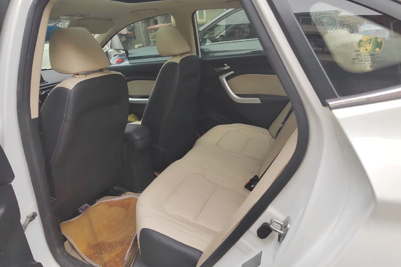 2015 ChangAn Alsvin V7 1.6L 124HP L4 5MT,autocango,china used car exporter,china ev exporter,chinese used car exporter,chinese used ev exporter