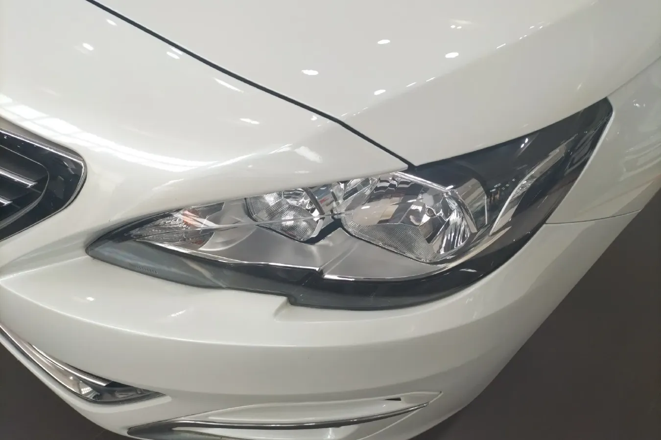 2015 Peugeot 408 1.2T 136HP L3 6AT,autocango,china used car exporter,china ev exporter,chinese used car exporter,chinese used ev exporter