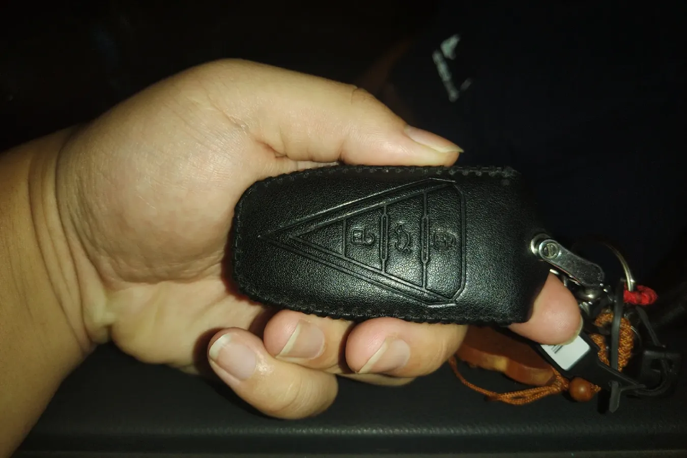 2020 Venucia Star 1.5T 190HP L4 7DCT,autocango,china used car exporter,china ev exporter,chinese used car exporter,chinese used ev exporter