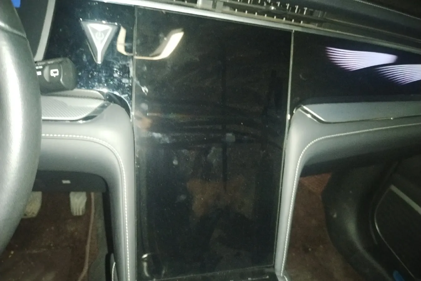 2020 Venucia Star 1.5T 190HP L4 7DCT,autocango,china used car exporter,china ev exporter,chinese used car exporter,chinese used ev exporter