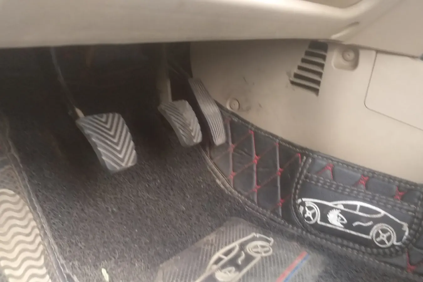 2007 Kia Rio 1.4L 95HP L4 5MT,autocango,china used car exporter,china ev exporter,chinese used car exporter,chinese used ev exporter