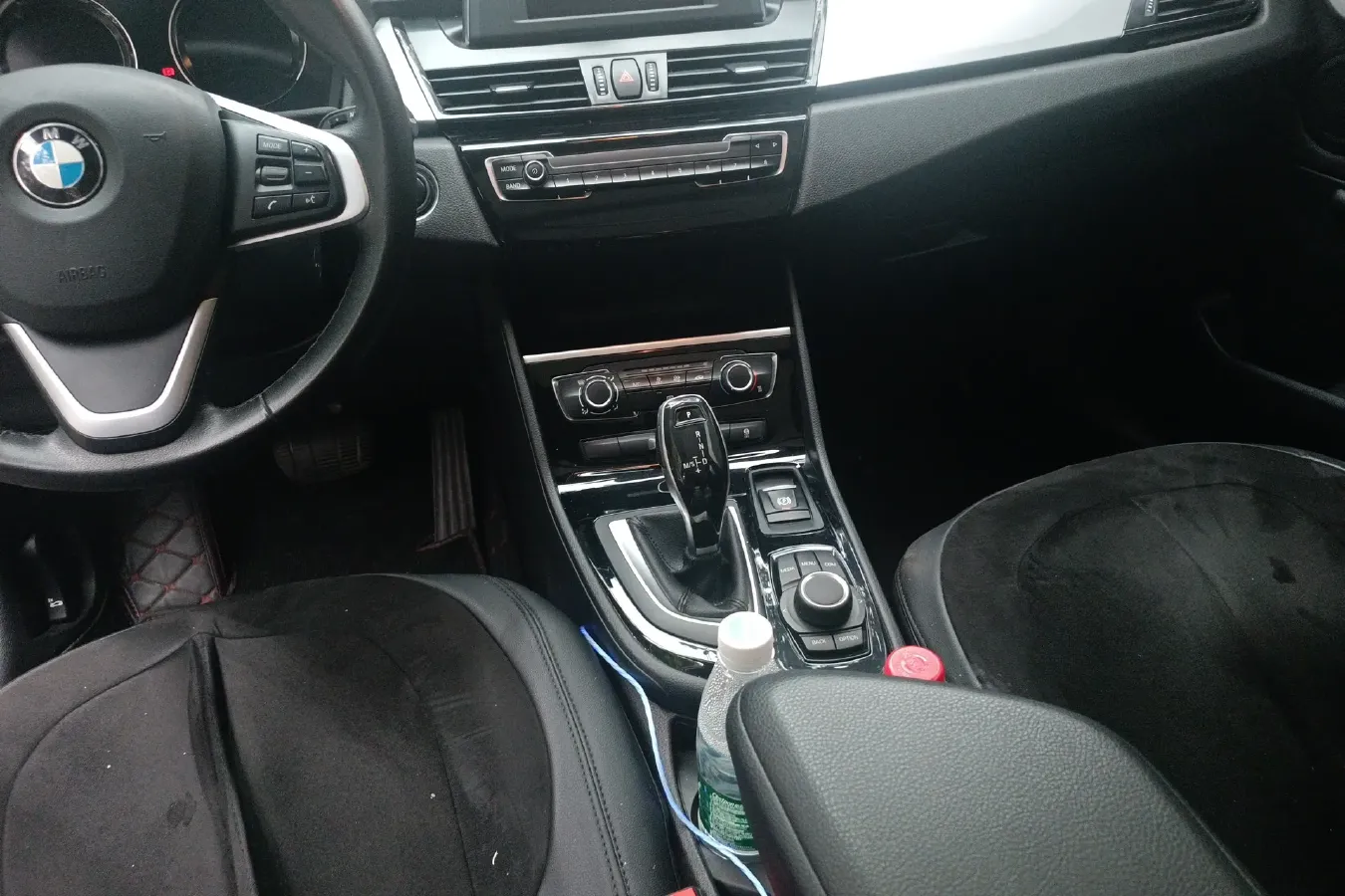 2018 BMW 2 Series SUV 1.5T 140HP L3 7DCT,autocango,china used car exporter,china ev exporter,chinese used car exporter,chinese used ev exporter