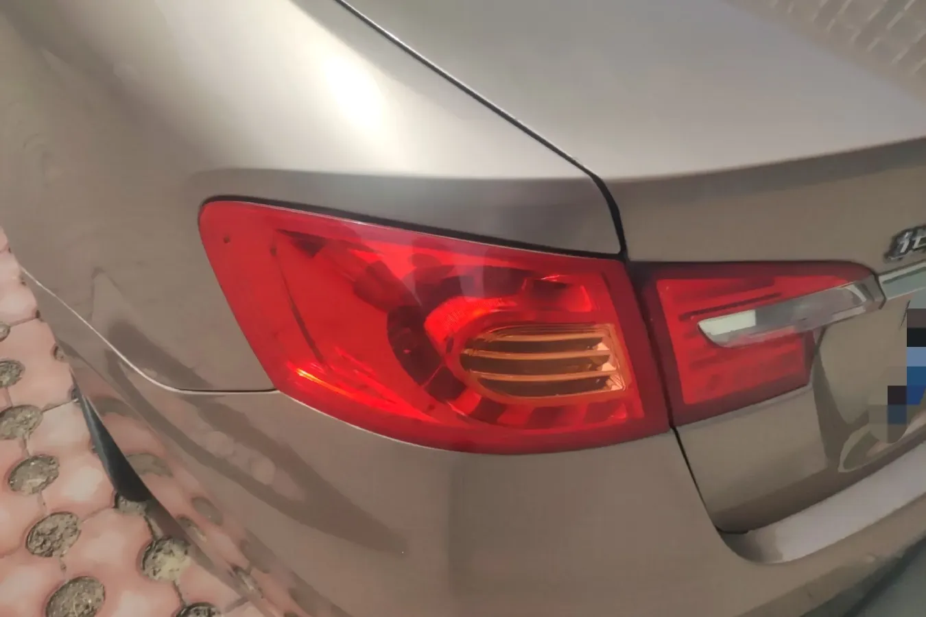 2011 Brilliance Auto H530 1.6L 118HP L4 5MT,autocango,china used car exporter,china ev exporter,chinese used car exporter,chinese used ev exporter