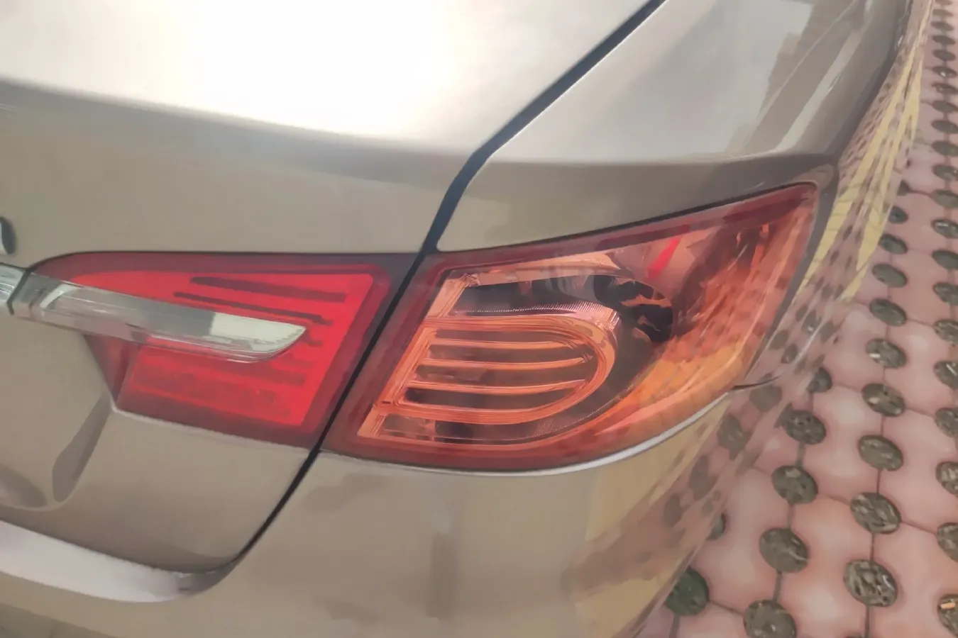 2011 Brilliance Auto H530 1.6L 118HP L4 5MT,autocango,china used car exporter,china ev exporter,chinese used car exporter,chinese used ev exporter