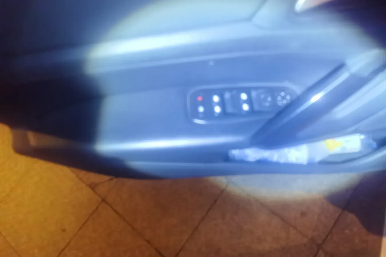 2015 Peugeot 308S 1.2T 136HP L3 6AT,autocango,china used car exporter,china ev exporter,chinese used car exporter,chinese used ev exporter