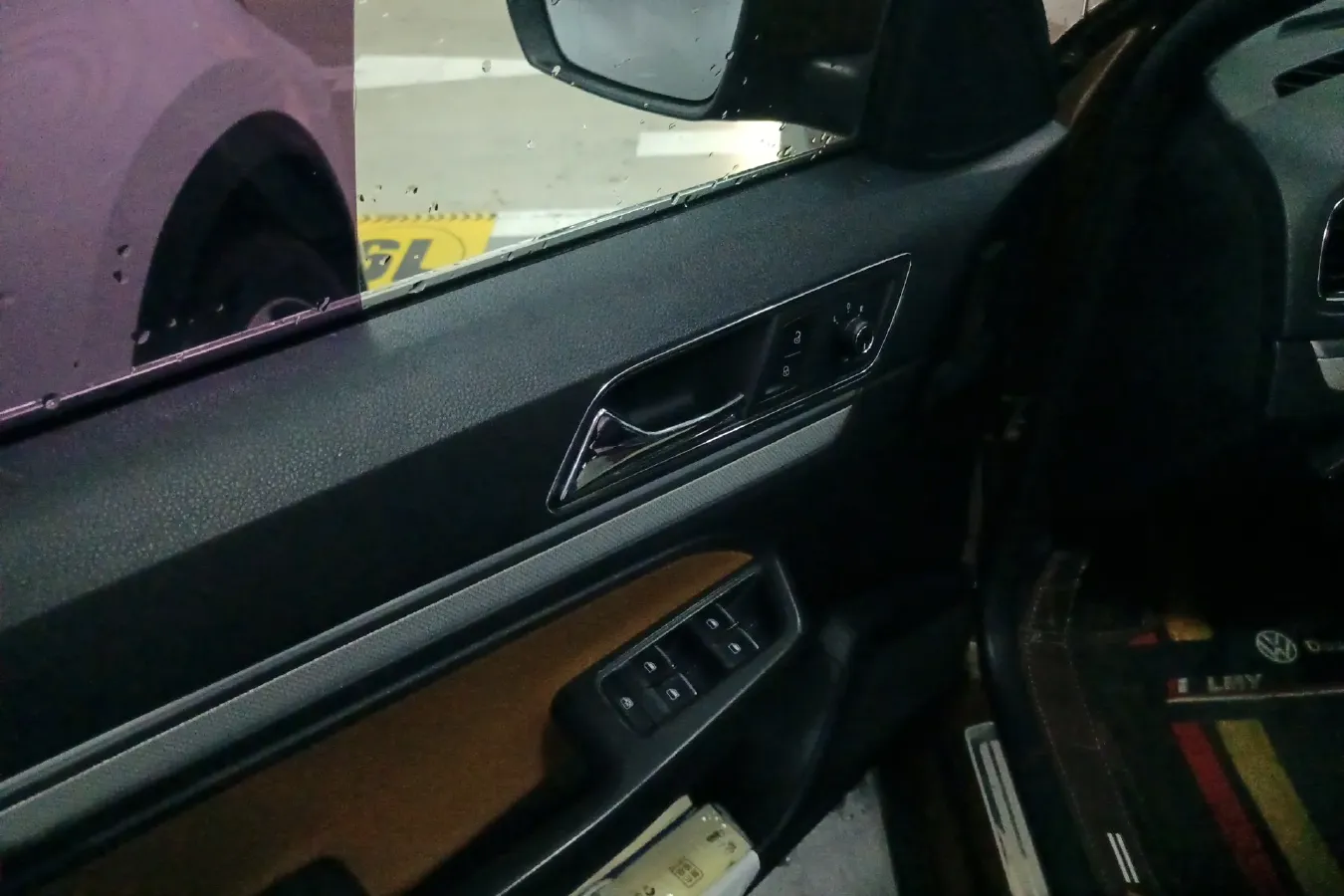 2016 Volkswagen Cross Lavida 1.4T 131HP L4 7DCT,autocango,china used car exporter,china ev exporter,chinese used car exporter,chinese used ev exporter