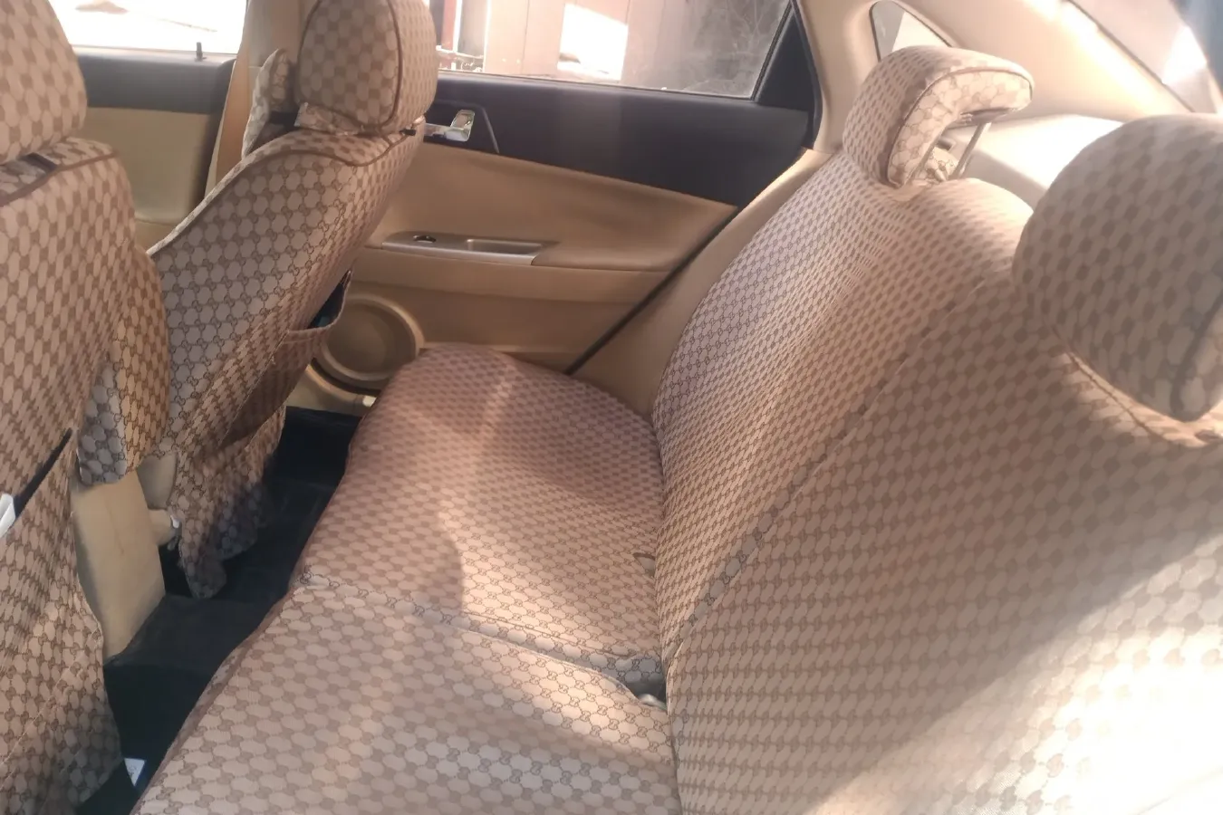 2013 Brilliance Auto H330 1.5L 105HP L4 4AT,autocango,china used car exporter,china ev exporter,chinese used car exporter,chinese used ev exporter