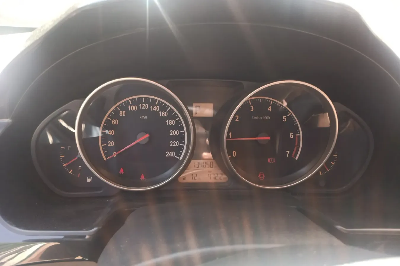 2013 Brilliance Auto H330 1.5L 105HP L4 4AT,autocango,china used car exporter,china ev exporter,chinese used car exporter,chinese used ev exporter