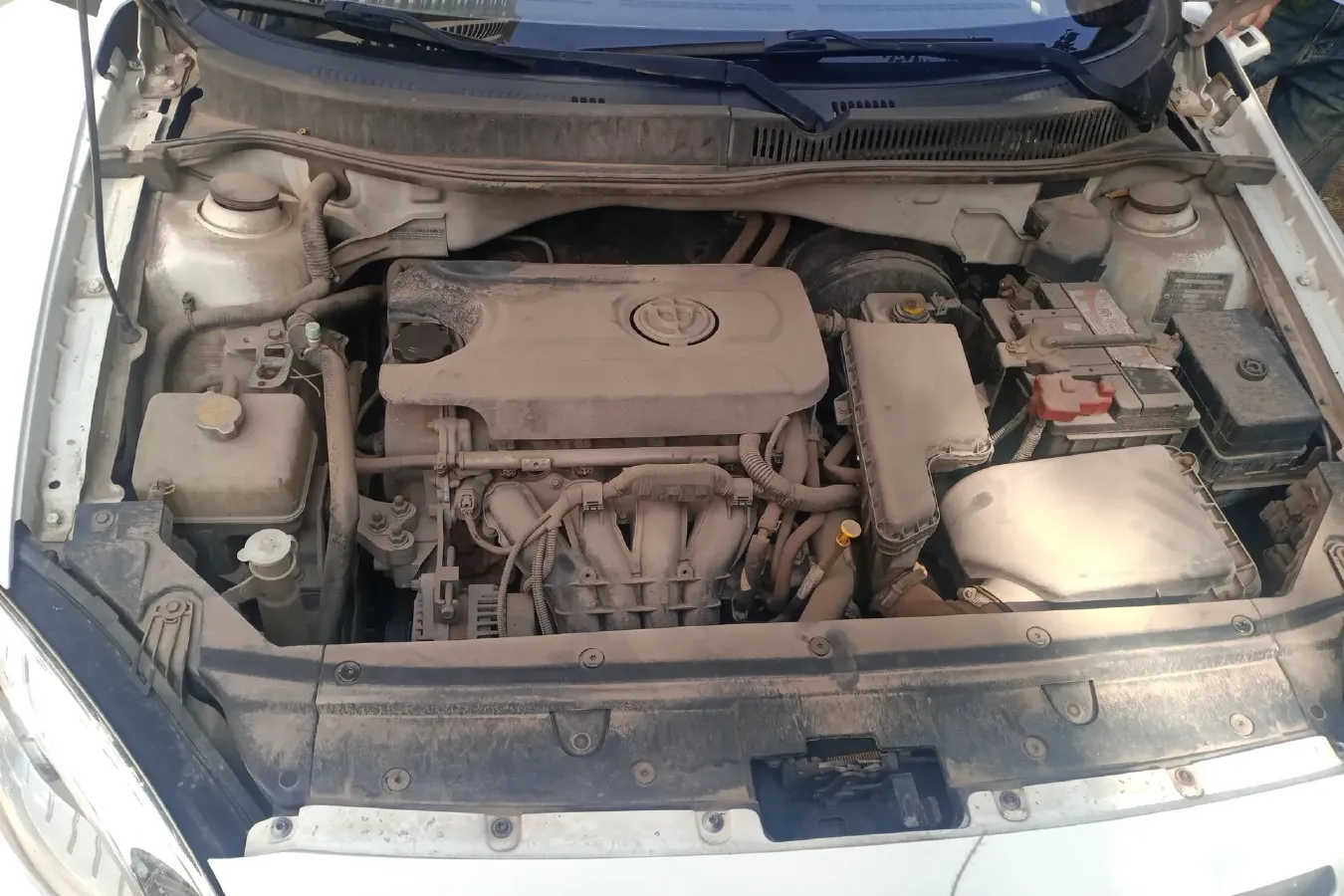 2013 Brilliance Auto H330 1.5L 105HP L4 4AT,autocango,china used car exporter,china ev exporter,chinese used car exporter,chinese used ev exporter