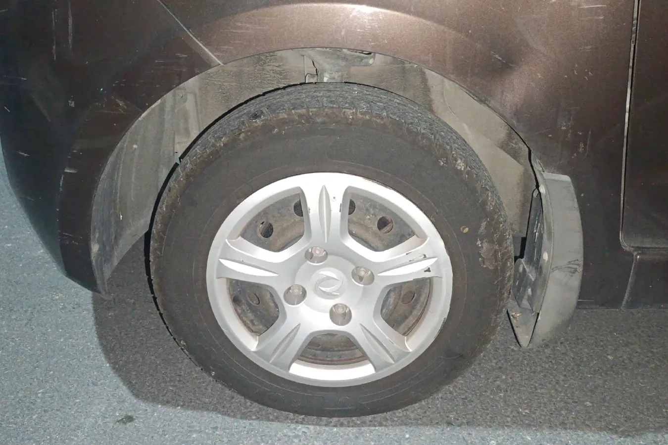 2014 DongFeng Fengon Fengon 330 1.5L 116HP L4 5MT,autocango,china used car exporter,china ev exporter,chinese used car exporter,chinese used ev exporter