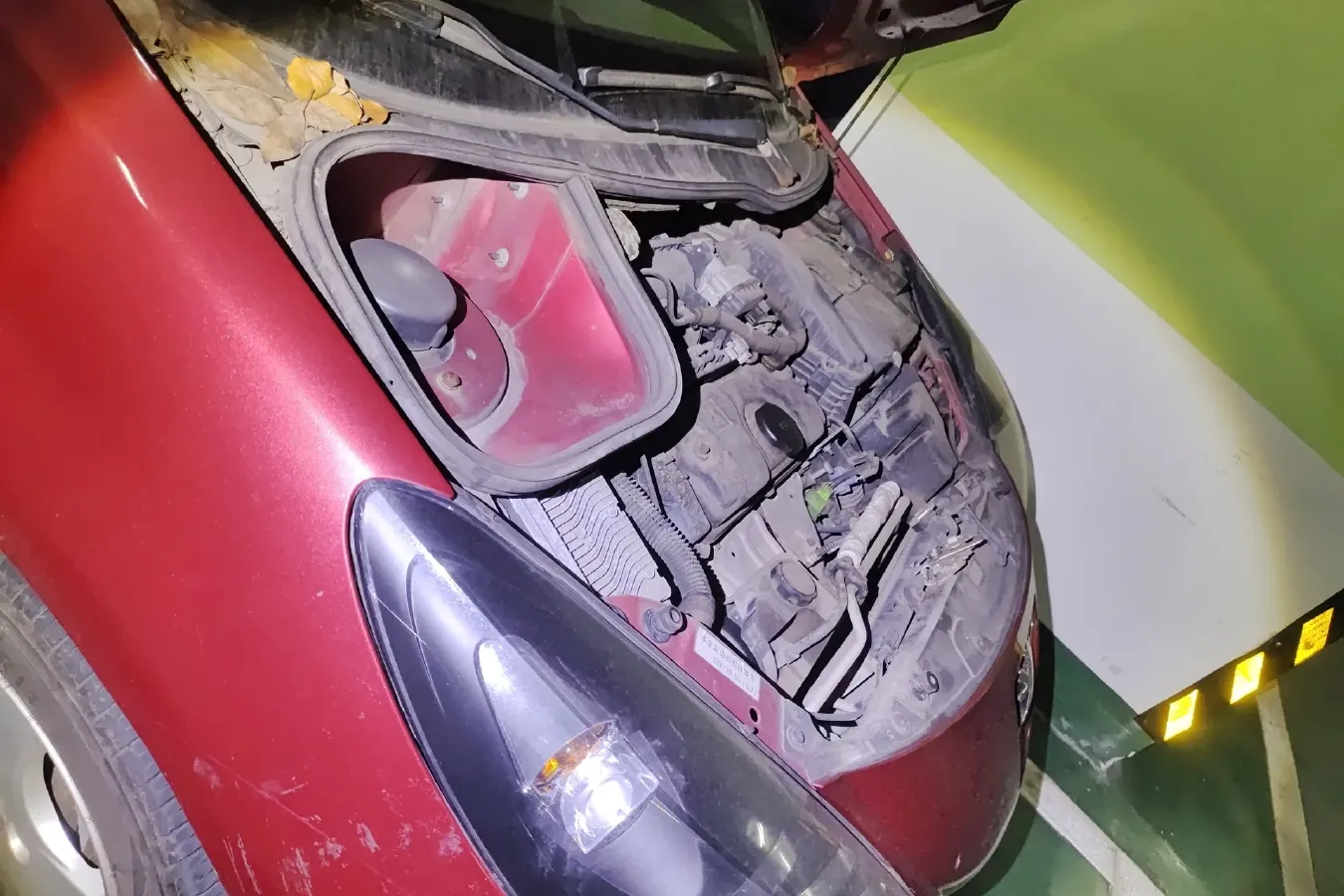 2011 Peugeot 207 1.4L 76HP L4 5MT,autocango,china used car exporter,china ev exporter,chinese used car exporter,chinese used ev exporter