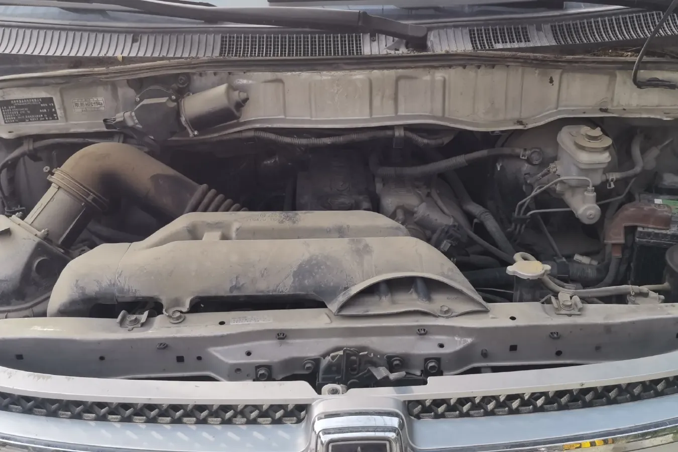 2015 JinBei Grace 2.0L 106HP L4 5MT,autocango,china used car exporter,china ev exporter,chinese used car exporter,chinese used ev exporter