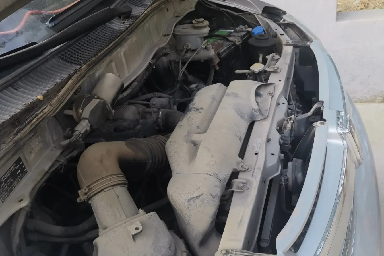 2015 JinBei Grace 2.0L 106HP L4 5MT,autocango,china used car exporter,china ev exporter,chinese used car exporter,chinese used ev exporter