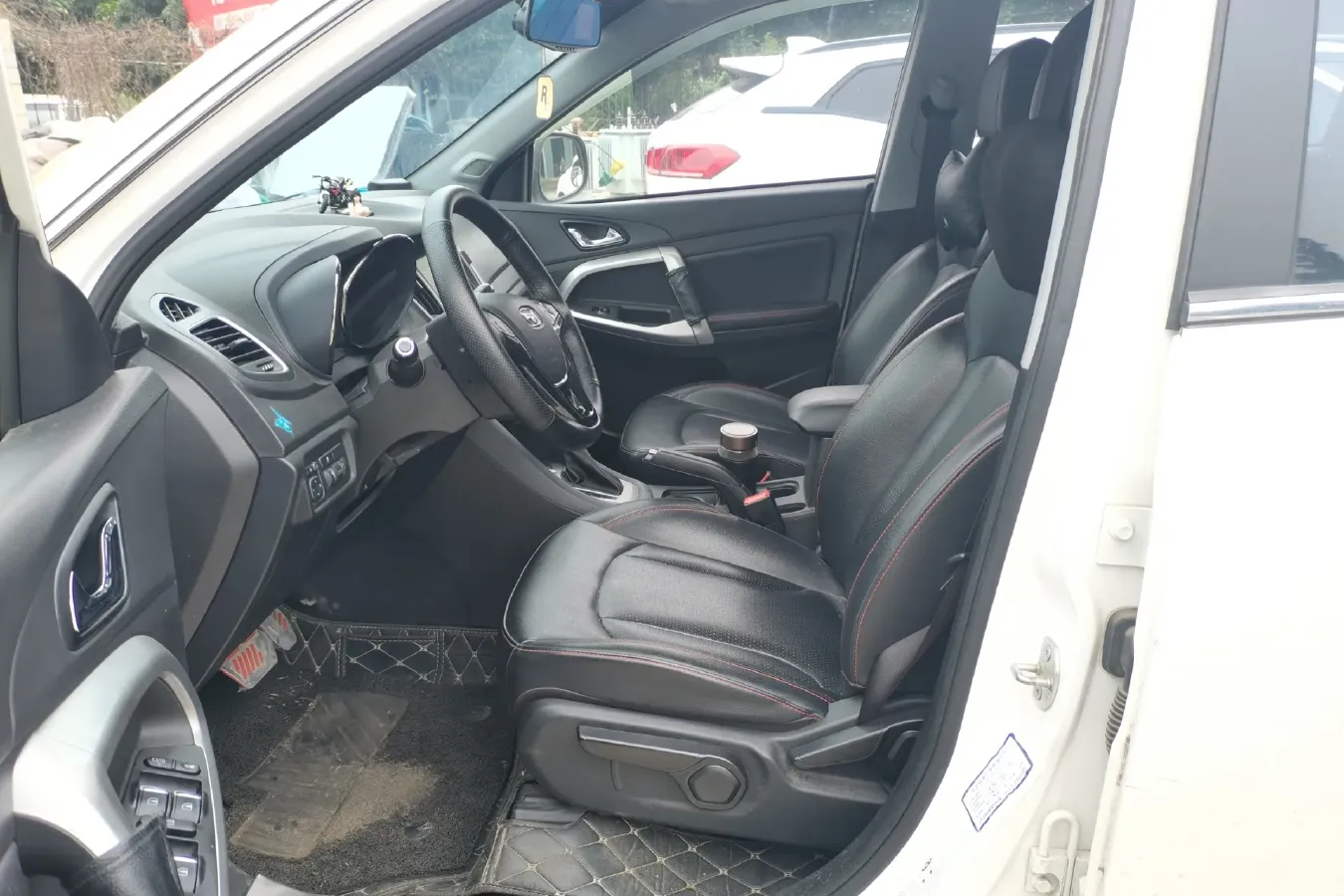 2017 KaiYi X5 1.5T 152HP L4 CVT,autocango,china used car exporter,china ev exporter,chinese used car exporter,chinese used ev exporter