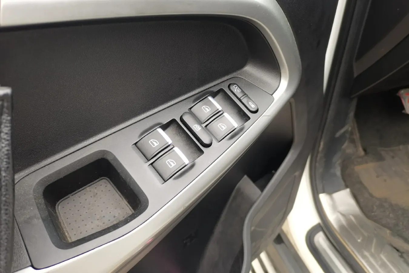 2017 KaiYi X5 1.5T 152HP L4 CVT,autocango,china used car exporter,china ev exporter,chinese used car exporter,chinese used ev exporter