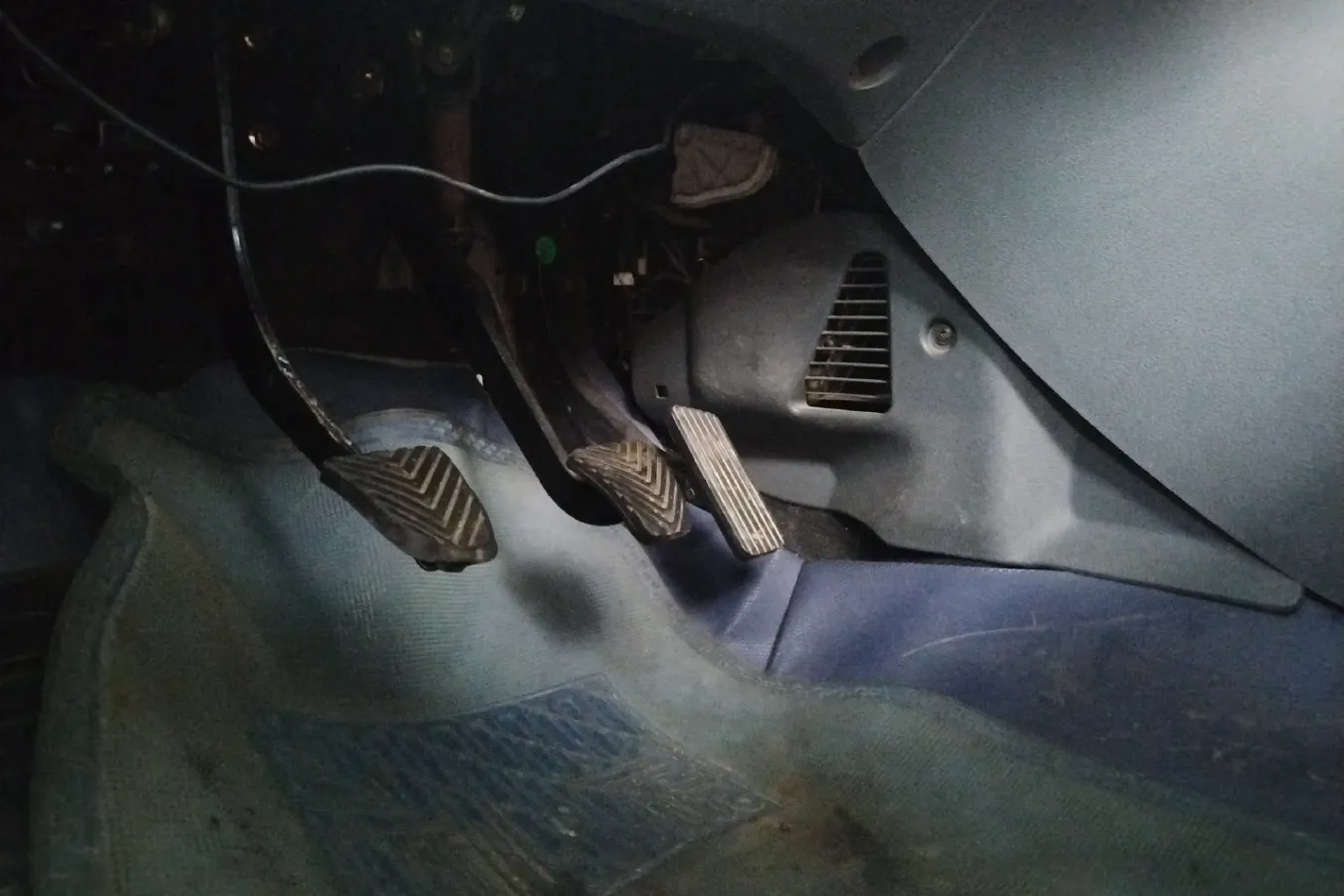 2013 JAC Refine M2 1.8L 143HP L4 5MT,autocango,china used car exporter,china ev exporter,chinese used car exporter,chinese used ev exporter