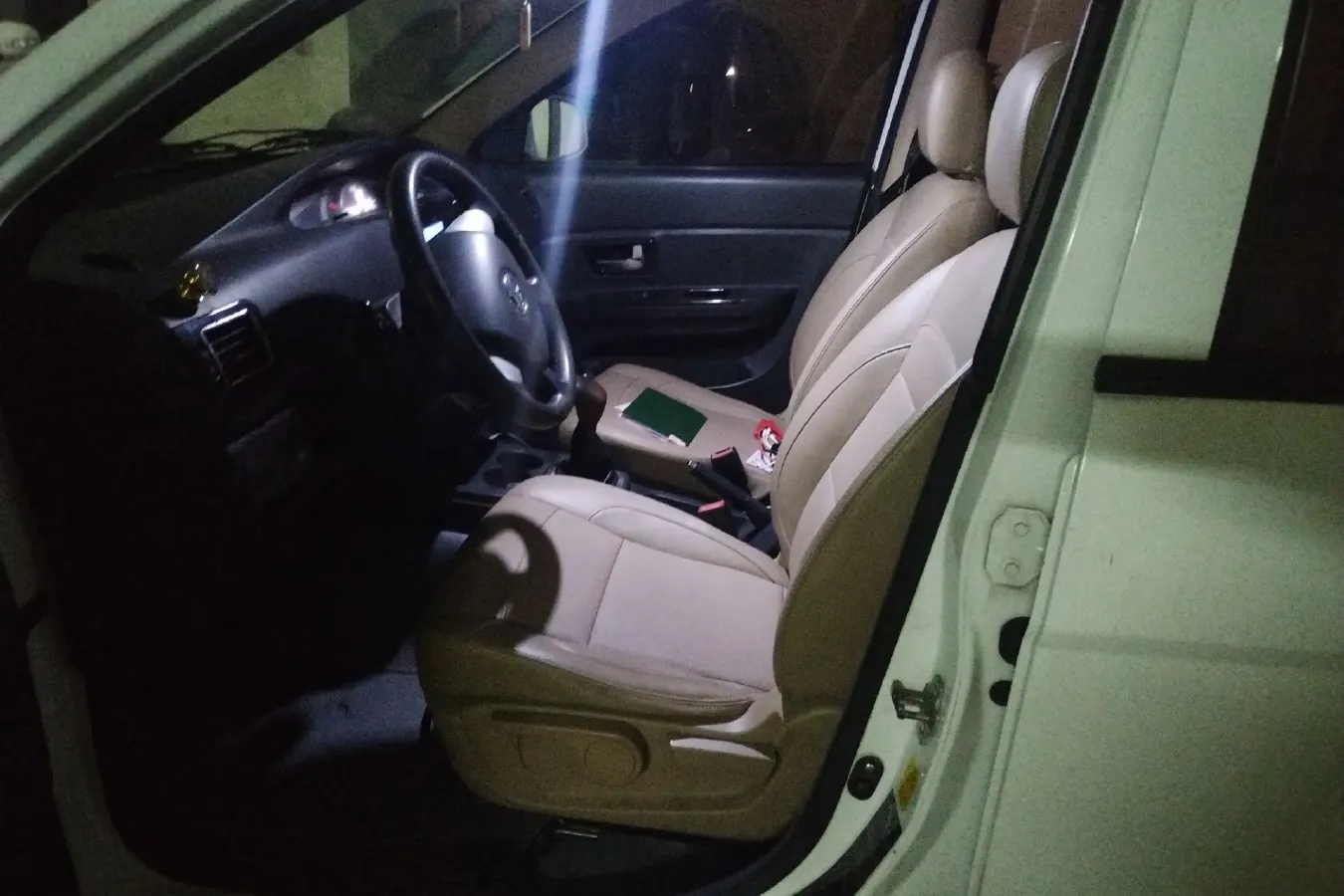 2015 LiFan LeTu 1.5L 109HP L4 5MT,autocango,china used car exporter,china ev exporter,chinese used car exporter,chinese used ev exporter