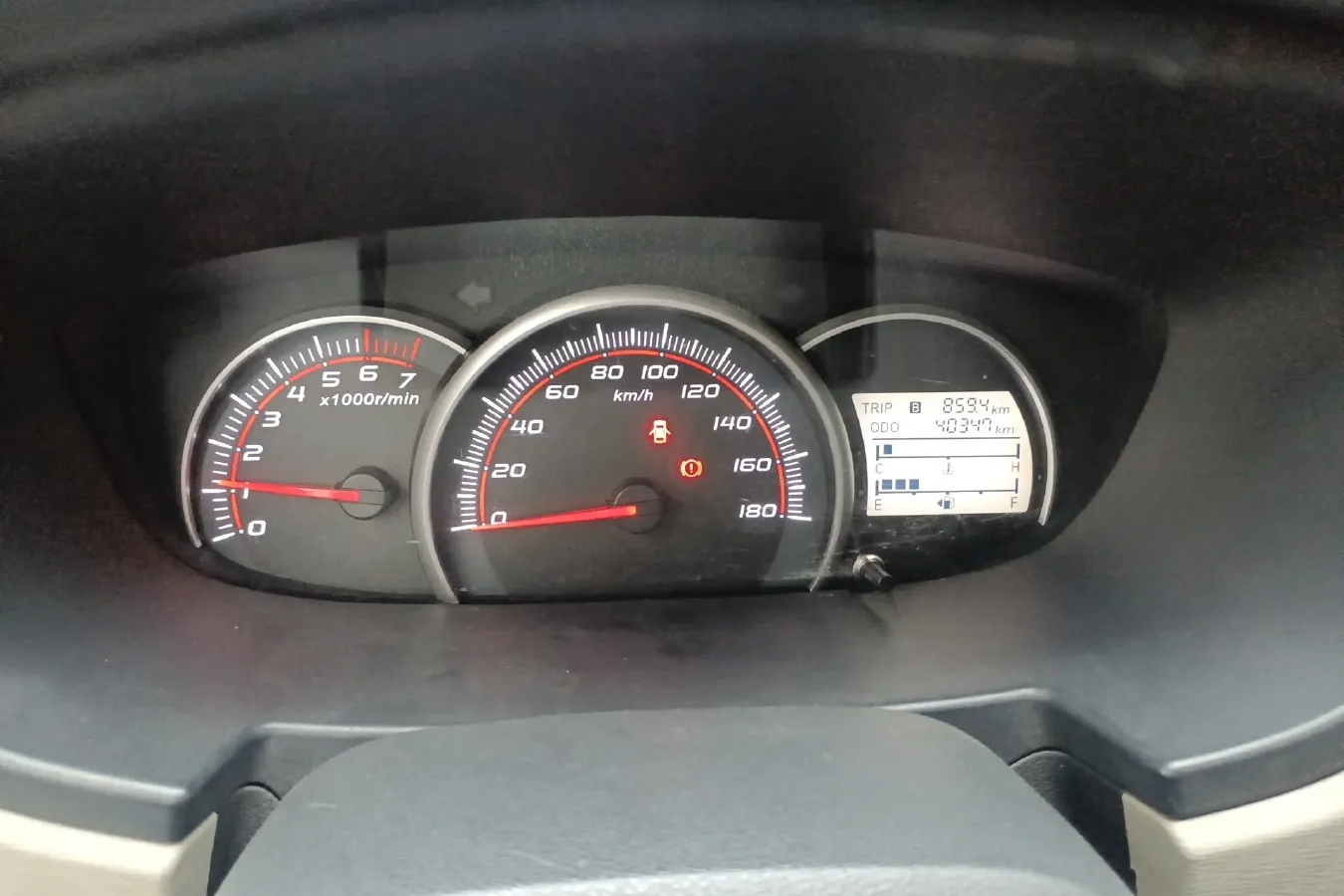 2015 ChangAn Oshan Eulove 1.2L 90HP L4 5MT,autocango,china used car exporter,china ev exporter,chinese used car exporter,chinese used ev exporter