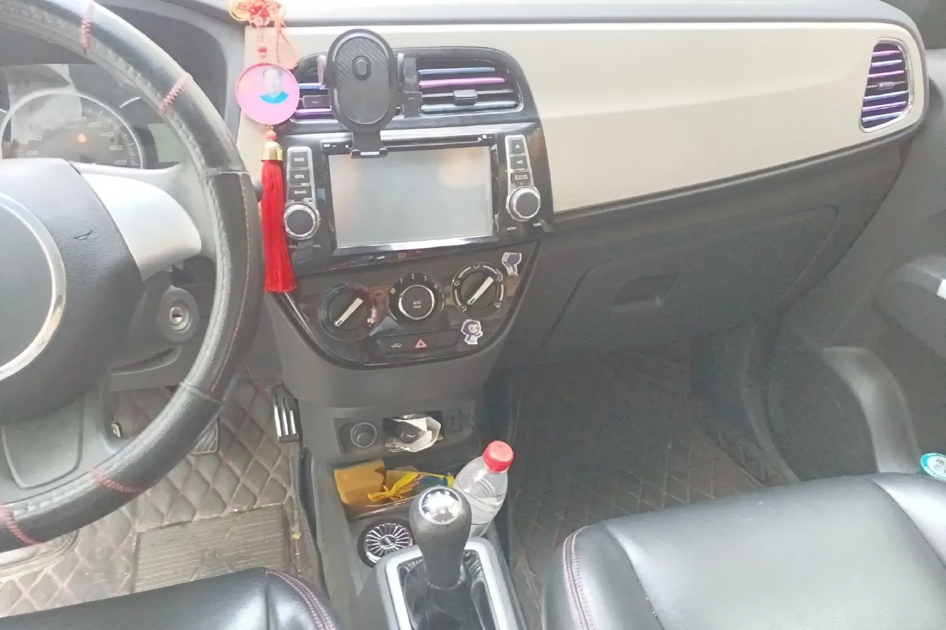 2015 ChangAn Oshan Eulove 1.2L 90HP L4 5MT,autocango,china used car exporter,china ev exporter,chinese used car exporter,chinese used ev exporter