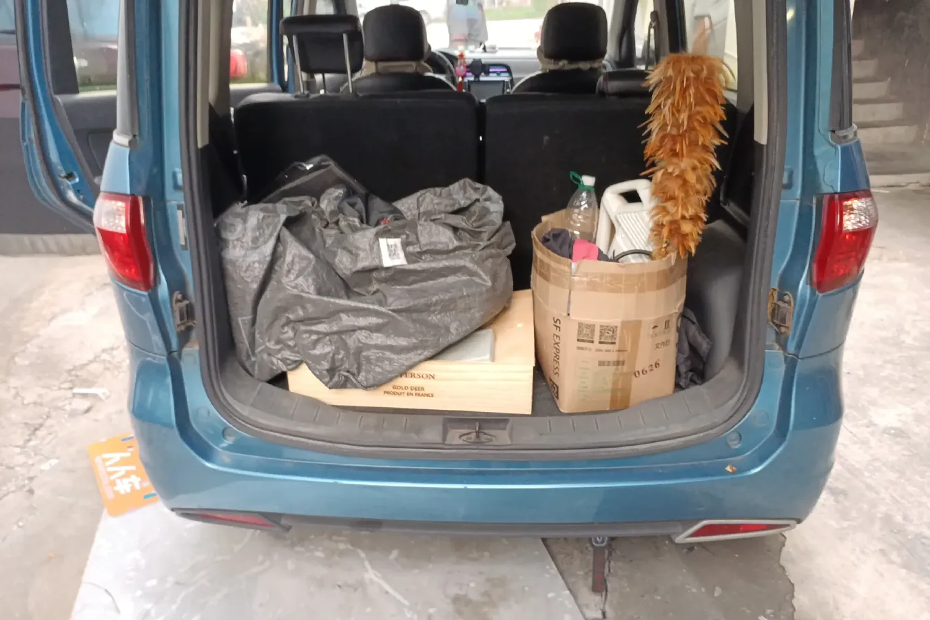 2015 ChangAn Oshan Eulove 1.2L 90HP L4 5MT,autocango,china used car exporter,china ev exporter,chinese used car exporter,chinese used ev exporter