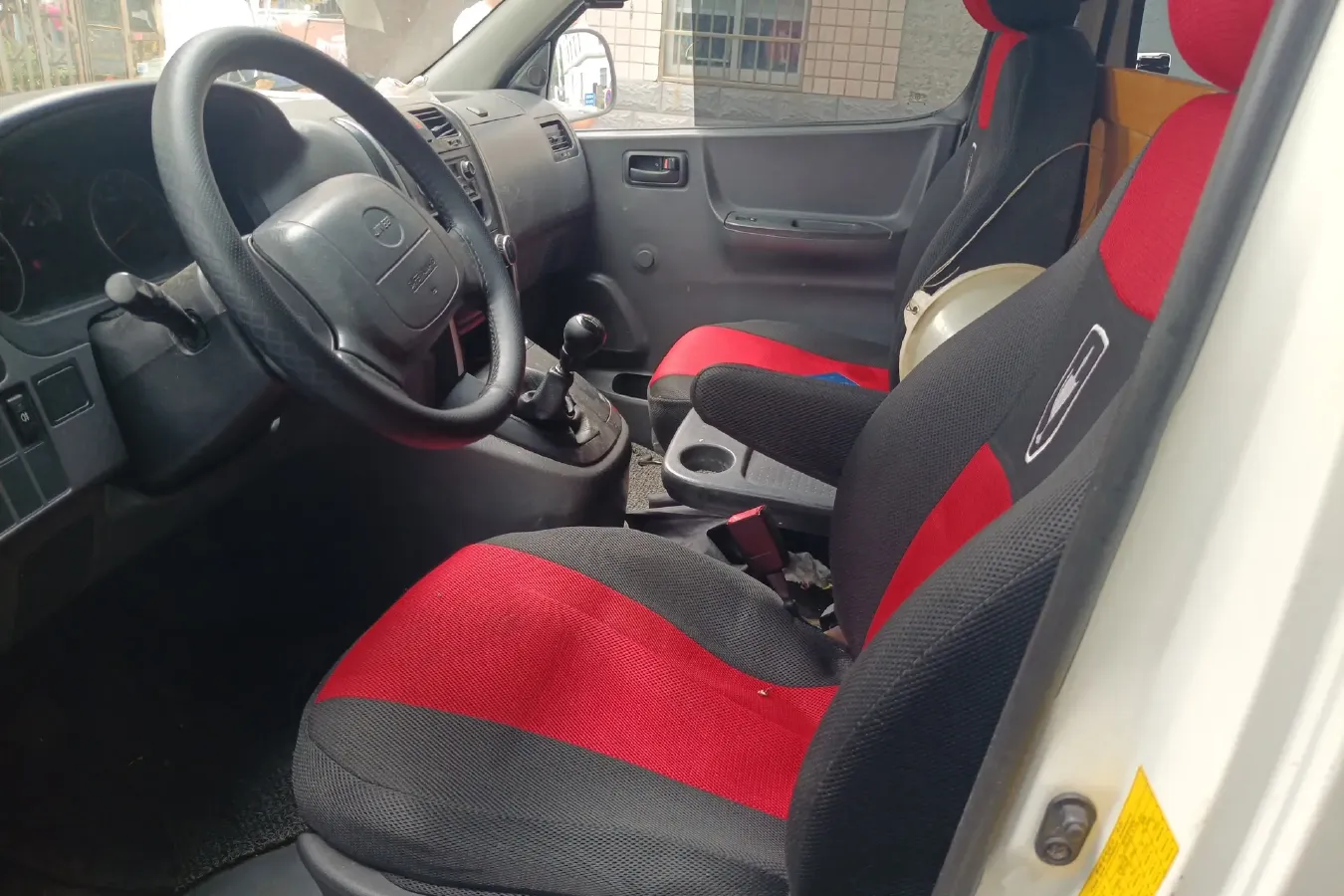 2016 JinBei Grace 2.0L 106HP L4 5MT,autocango,china used car exporter,china ev exporter,chinese used car exporter,chinese used ev exporter