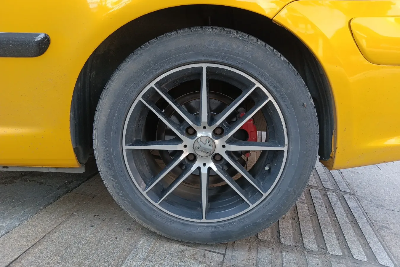 2007 Peugeot 307 2.0L 140HP L4 4AT,autocango,china used car exporter,china ev exporter,chinese used car exporter,chinese used ev exporter